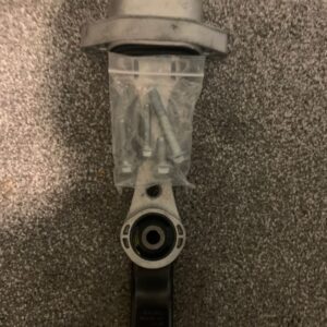 Golf MK4 Meyle dogbone mount