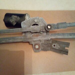 Volkswagen golf MK4 GTI 2001 windscreen wiper motor & mechanism